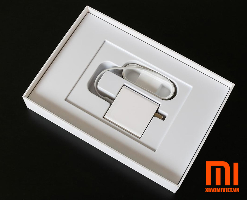 Laptop Xiaomi Mi Notebook Air 12.5 4