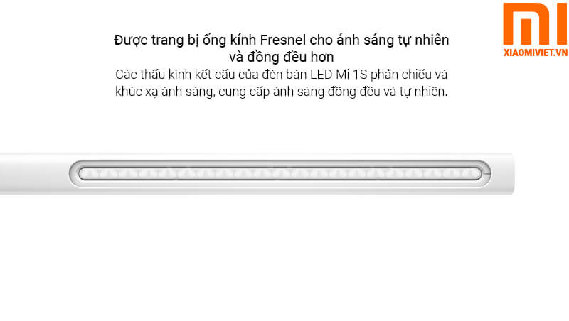 được trang bị ống kín fresnel cho ánh sáng tự nhiên và đồng đều