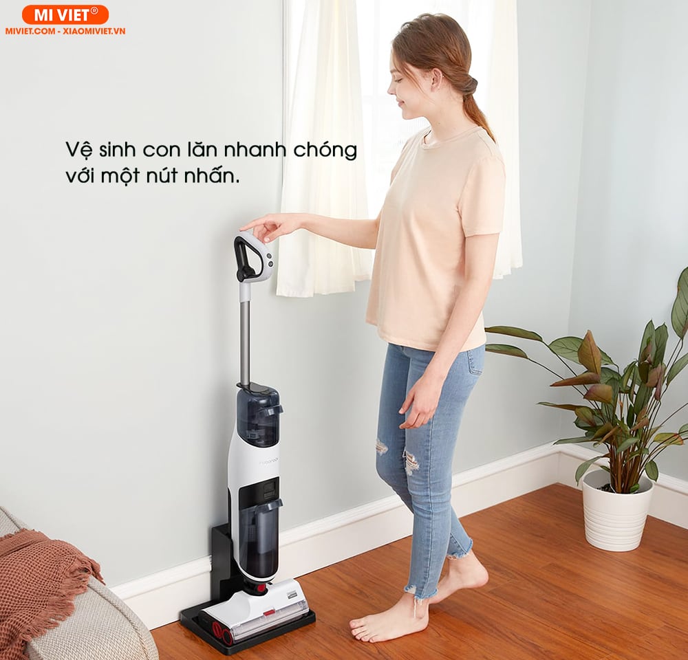 Máy hút bụi lau nhà ướt và khô Roborock Dyad Nhấn nút máy sẽ tự động làm sạch con lăn