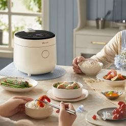 Nồi cơm điện mini Bear DFB-C16K1 (1,6 lít) - Hàng chính hãng - Tiếng Anh/Việt - BH 18 tháng - Full VAT Nồi cơm điện mini Bear DFB-C16K1 (1,6 lít) - Hàng chính hãng - Tiếng Anh/Việt - BH 18 tháng - Full VAT