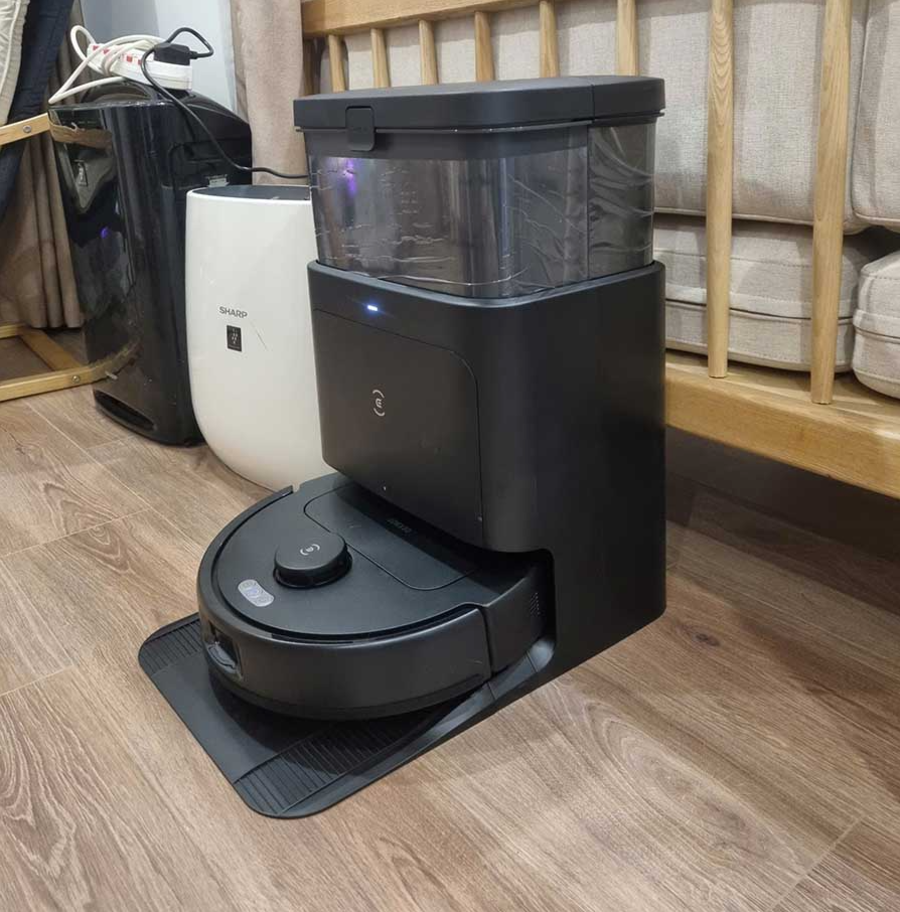 Robot hút bụi lau nhà Ecovacs Deebot N30 Pro Omni - Trắng/Đen - Bản quốc tế - Chính hãng Hình ảnh thực tế máy N30 Pro Omni khi sử dụng