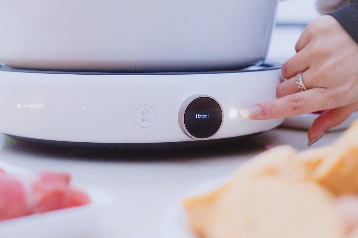 Bếp từ tròn miLife LFT011 với 99 mức nhiệt - Chính hãng Bếp từ tròn miLife LFT011